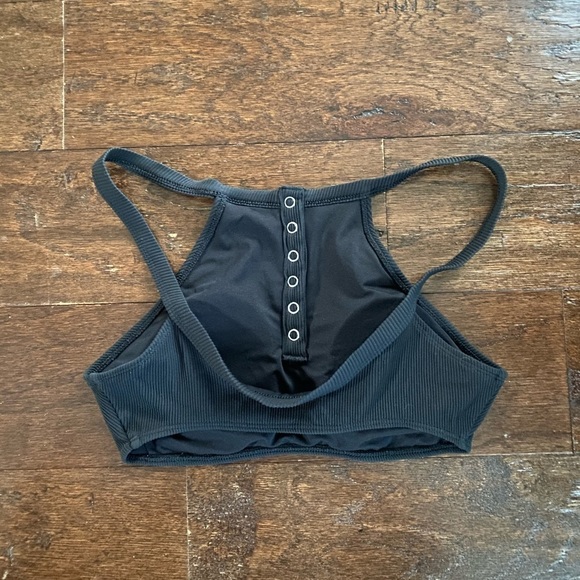 Aerie black bikini top - Picture 2 of 3